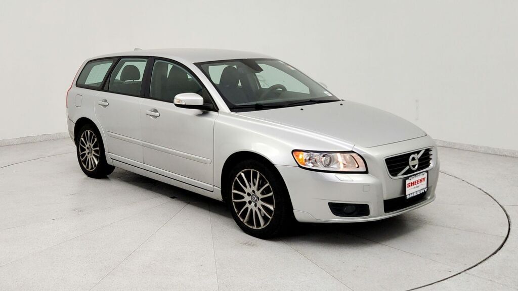 2011 Volvo V50 T5