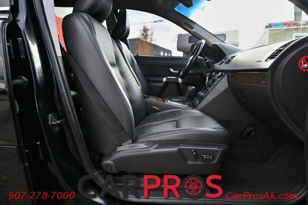 2011 Volvo XC90 3.2L I6 - All Wheel Drive - Front Leather Heated Seats - Keyless Entry - Power Windows & Door Locks - Moonroof Anchorage AK