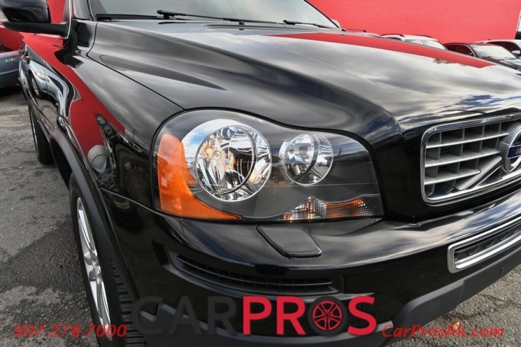 2011 Volvo XC90 3.2L I6 - All Wheel Drive - Front Leather Heated Seats - Keyless Entry - Power Windows & Door Locks - Moonroof Anchorage AK