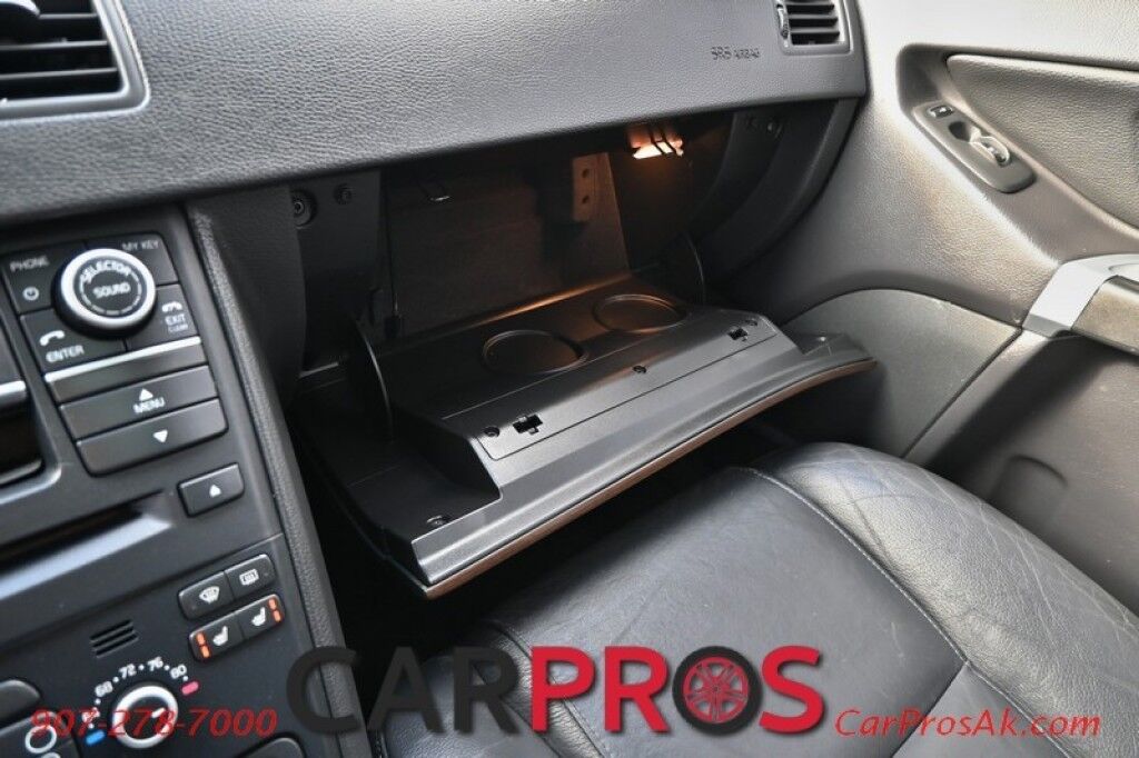 2011 Volvo XC90 All Wheel Drive - 3.2L I6 - All Wheel Drive - Power & Heated Leather Seats - Keyless Entry - Moonroof - 3rd Row - Seats 7 Power & Heated Leather Seats - Keyless Entry - Moonroof - 3rd Row - Seats 7 Anchorage AK