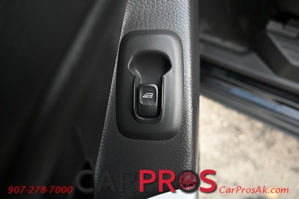 2011 Volvo XC90 All Wheel Drive - 3.2L I6 - All Wheel Drive - Power & Heated Leather Seats - Keyless Entry - Moonroof - 3rd Row Seats 7 Anchorage AK