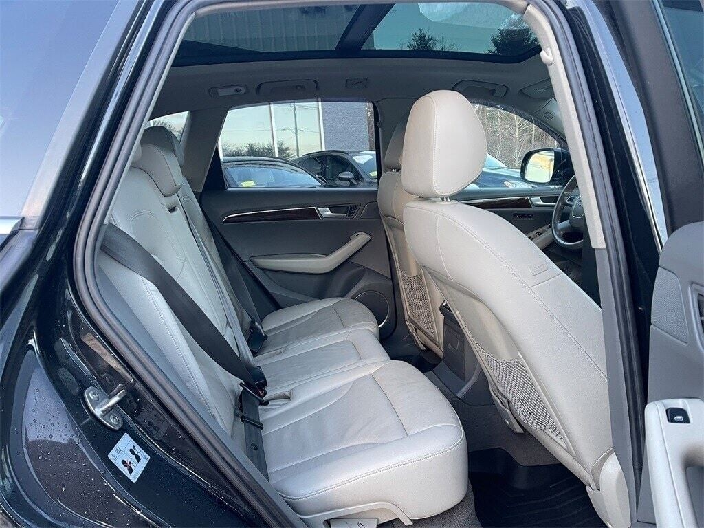 2012 Audi Q5 2.0T Premium Orange MA