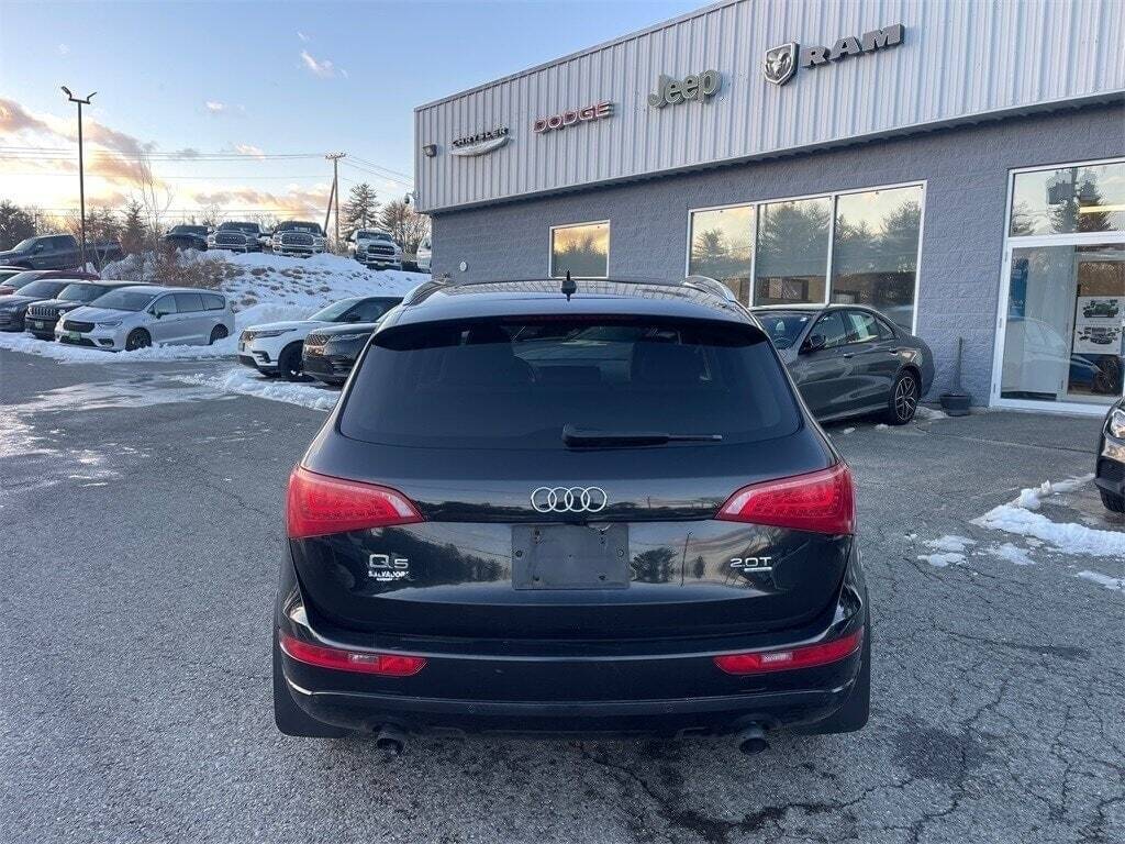 2012 Audi Q5 2.0T Premium Orange MA