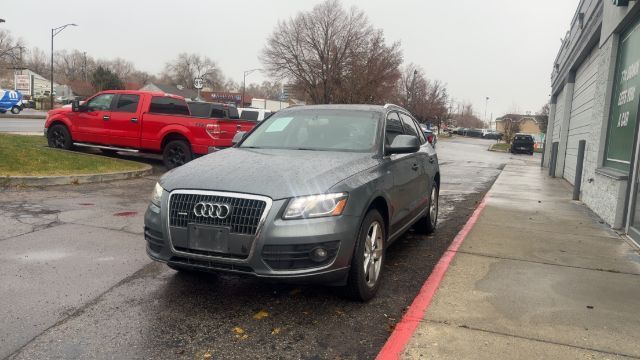 2012 Audi Q5 2.0T Premium