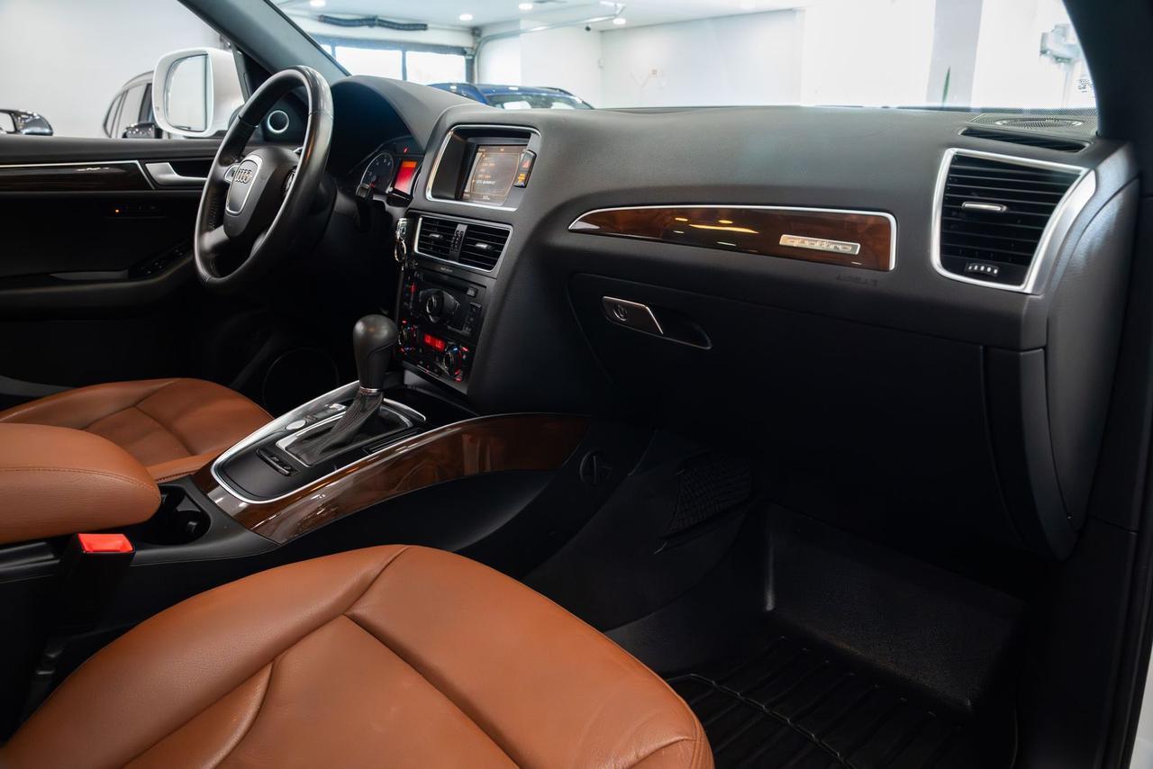 2012 Audi Q5 3.2 Premium Plus Gladstone OR