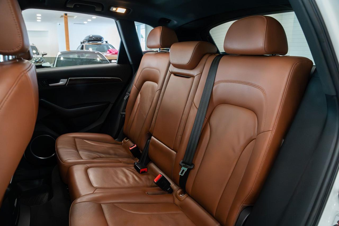 2012 Audi Q5 3.2 Premium Plus Gladstone OR