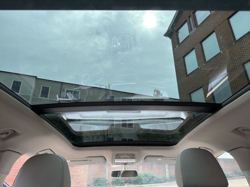 2012 Audi Q5 3.2 quattro Prestige Arlington VA