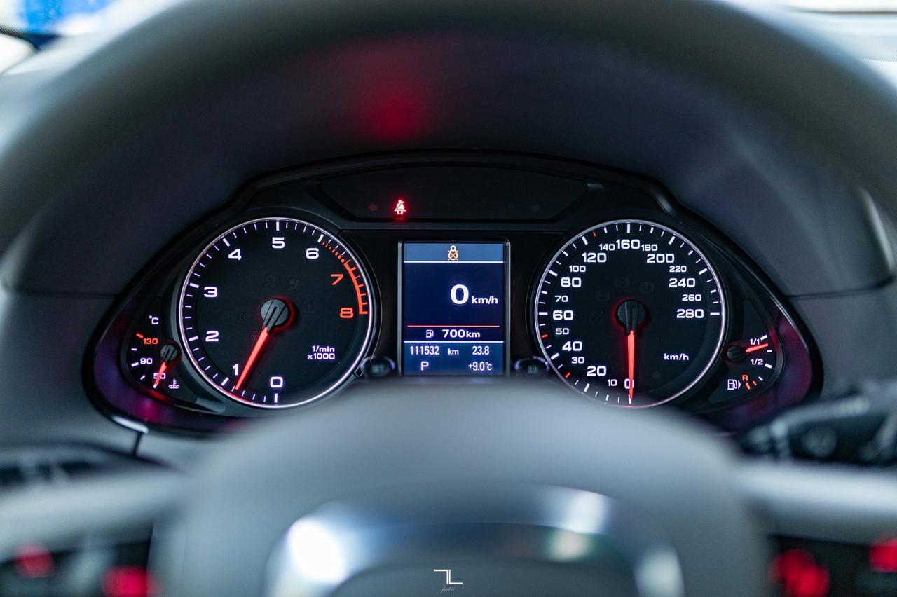 2012 Audi Q5 Quattro Premium Plus Leather Roof Nav Red Deer AB