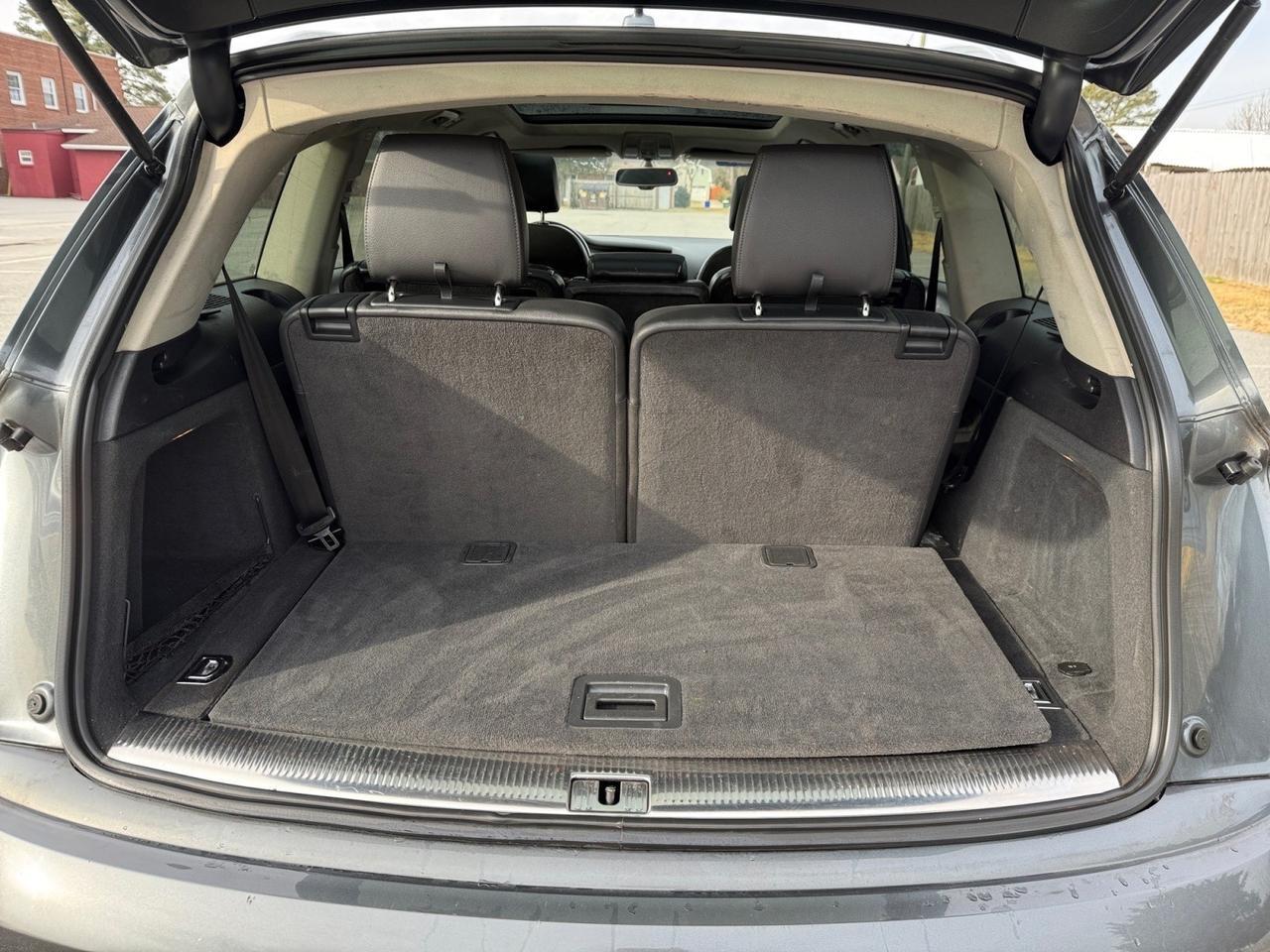 2012 Audi Q7 3.0T Premium Plus, HEATED SEATS, MOONROOF, 3RD ROW, POWER MIRRORS, RUNNING BOARDS, TOW PACKAGE, BOSE SPEAKERS, BLUETOOTH, COME AND TEST DRIVE TODAY! Norfolk VA