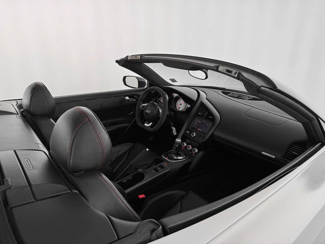 2012 Audi R8 5.2L GT Spyder Bellevue WA