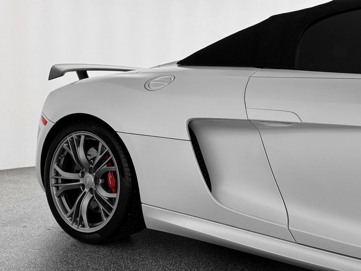 2012 Audi R8 5.2L GT Spyder Bellevue WA