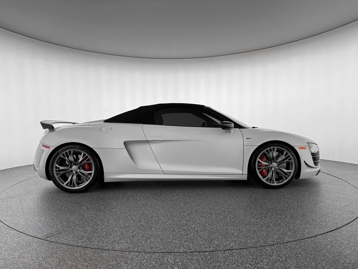 2012 Audi R8 5.2L GT Spyder Bellevue WA