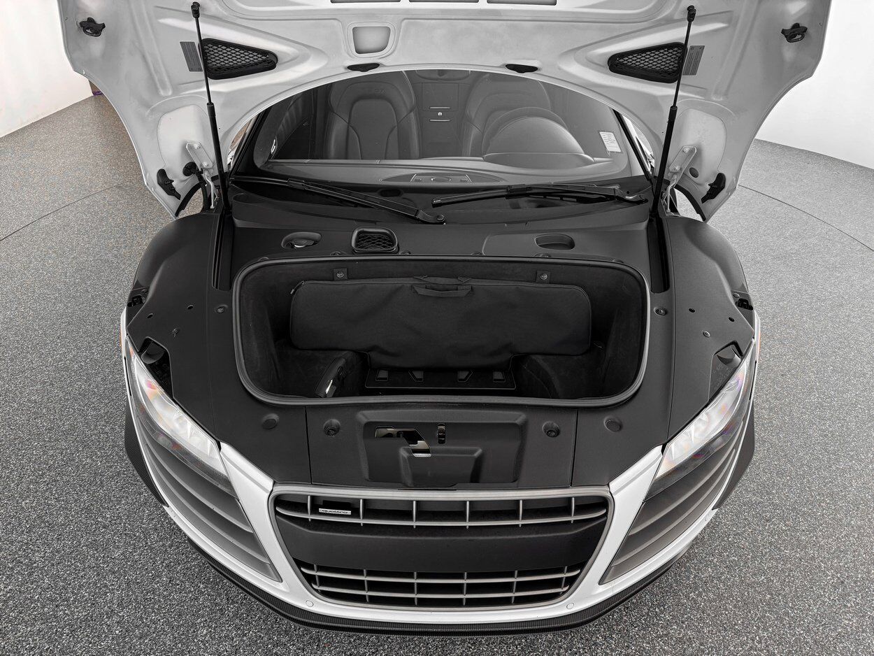 2012 Audi R8 5.2L GT Spyder Bellevue WA
