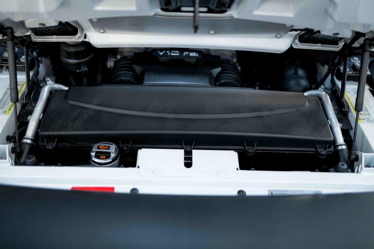 2012 Audi R8 5.2L GT Spyder Marietta GA