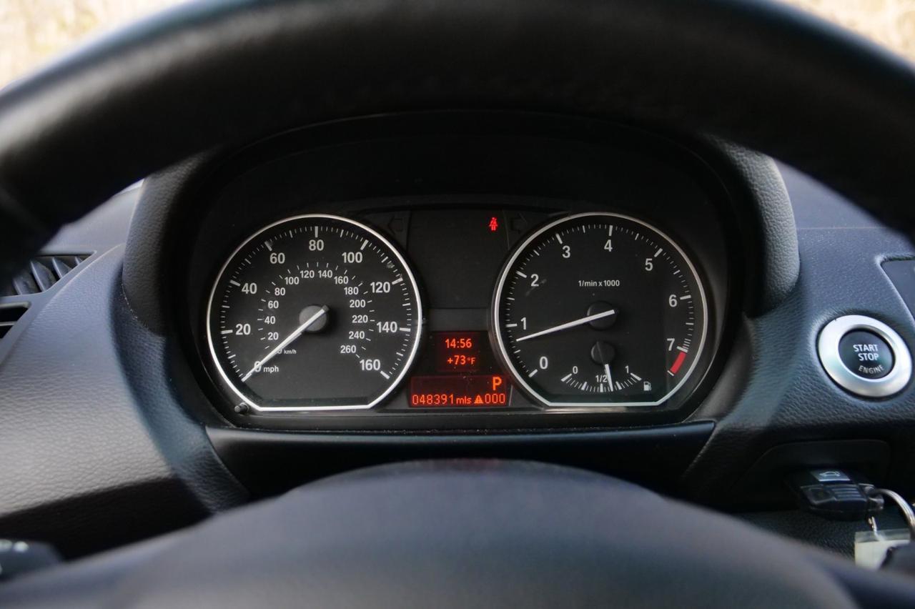 2012 BMW 1 Series 128i / Premium Package 2 / Cold Weather Package! Lincolnton NC