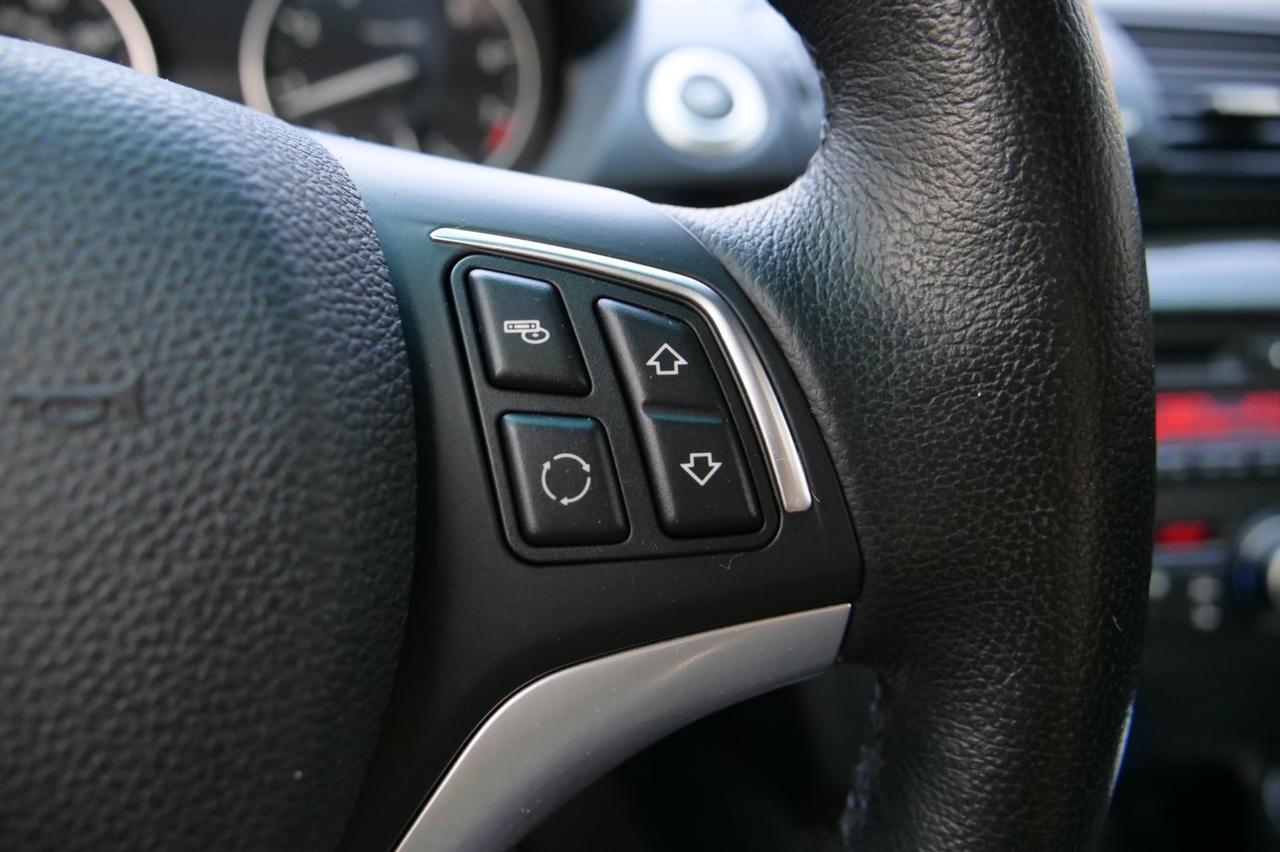 2012 BMW 1 Series 128i / Premium Package 2 / Cold Weather Package! Lincolnton NC