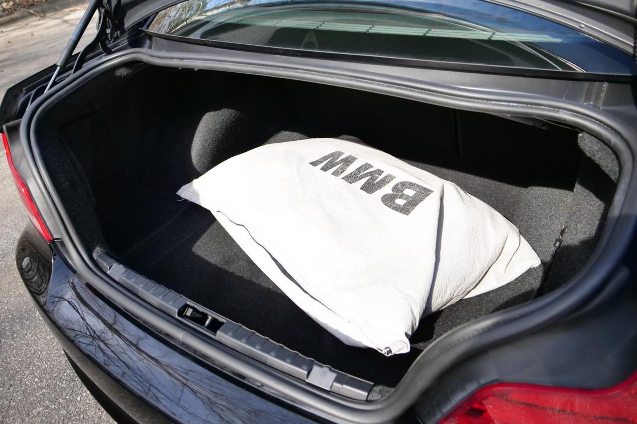 2012 BMW 1 Series 128i / Premium Package 2 / Cold Weather Package! Lincolnton NC