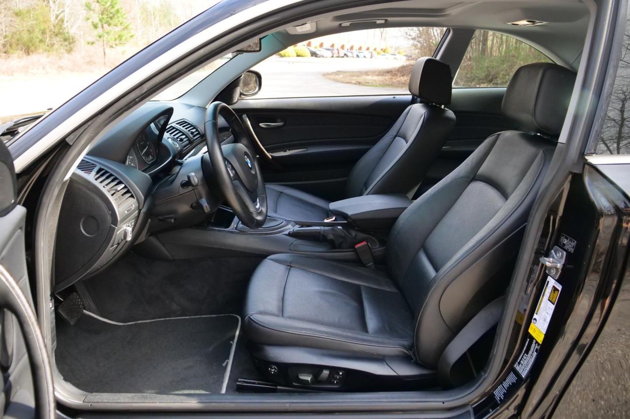 2012 BMW 1 Series 128i / Premium Package 2 / Cold Weather Package! Lincolnton NC