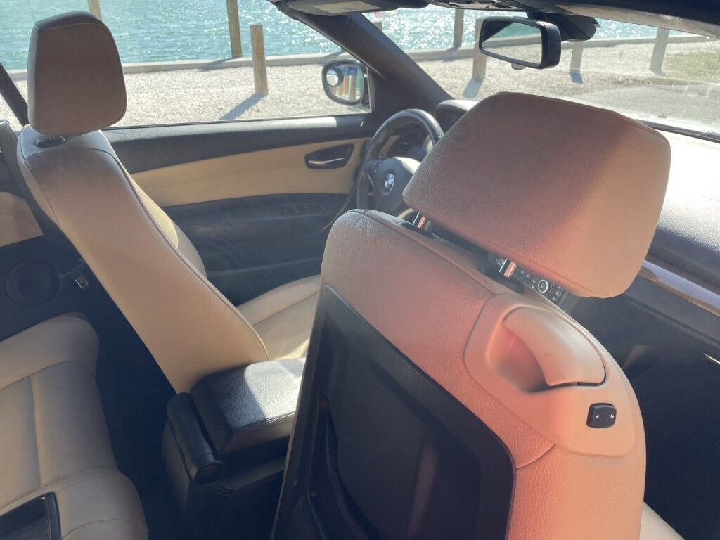 2012 BMW 1 Series 128i~LOW MILES~CLEAN CARFAX~GREAT COLOR COMBO~ONLINE FINANCE AND SHIPPING AVAILABLE!!! Sarasota FL