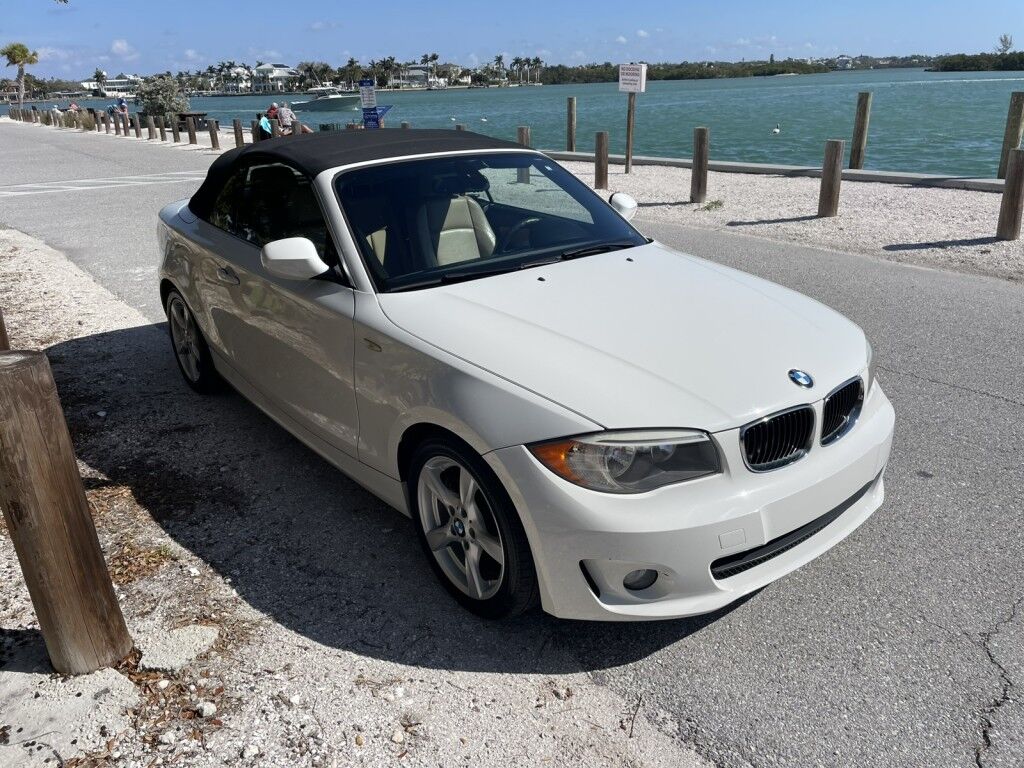 2012 BMW 1 Series 128i~LOW MILES~CLEAN CARFAX~GREAT COLOR COMBO~ONLINE FINANCE AND SHIPPING AVAILABLE!!! Sarasota FL