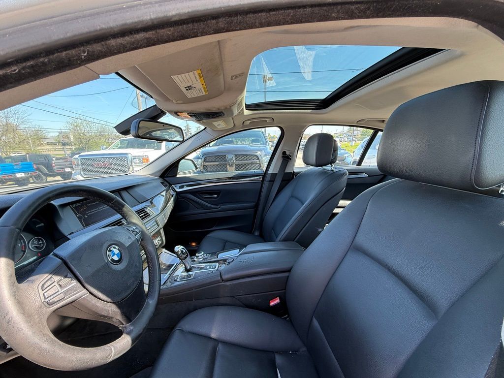 2012 BMW 5 Series 528i xDrive Crestwood KY