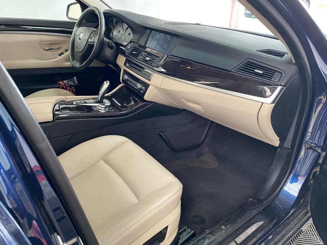 2012 BMW 5 Series 528i xDrive Richmond Hill NY