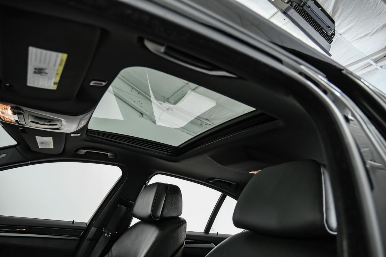 2012 BMW 535i xDrive AWD NAVIGATION SUNROOF LEATHER HEATED SEATS REAR CAMERA KEYLESS Carrollton TX