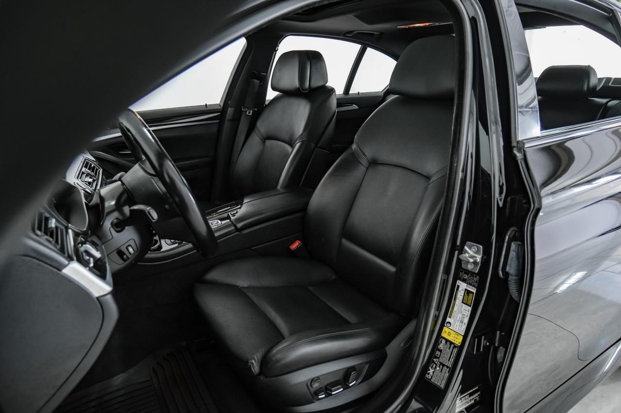 2012 BMW 535i xDrive AWD NAVIGATION SUNROOF LEATHER HEATED SEATS REAR CAMERA KEYLESS Carrollton TX