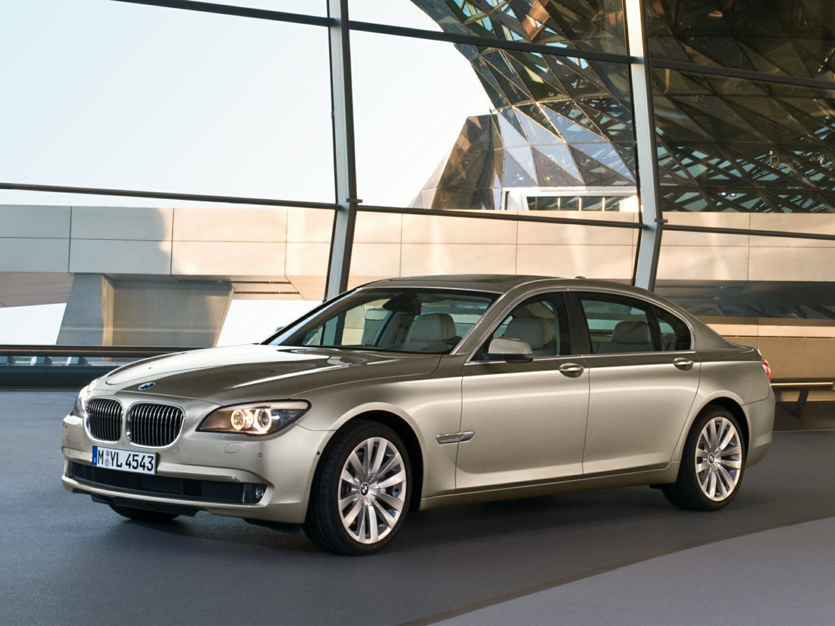 2012 BMW 7 Series