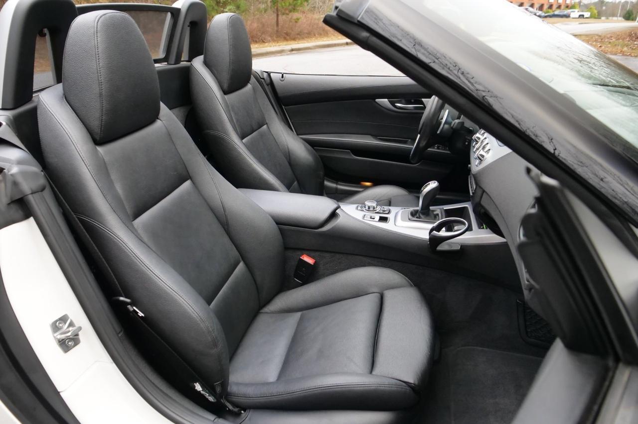 2012 BMW Z4 Roadster sDrive35i / Sport Package / Heated Seats! Lincolnton NC