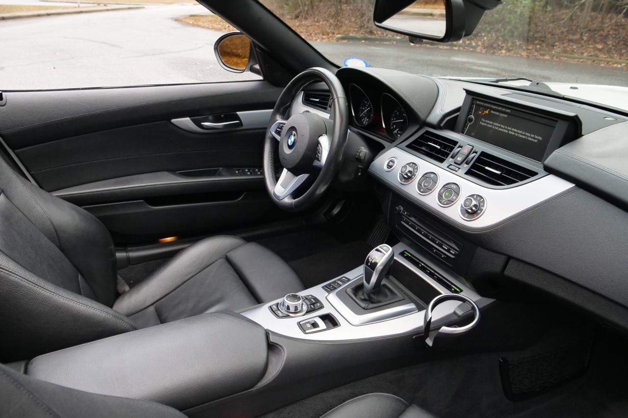 2012 BMW Z4 Roadster sDrive35i / Sport Package / Heated Seats! Lincolnton NC