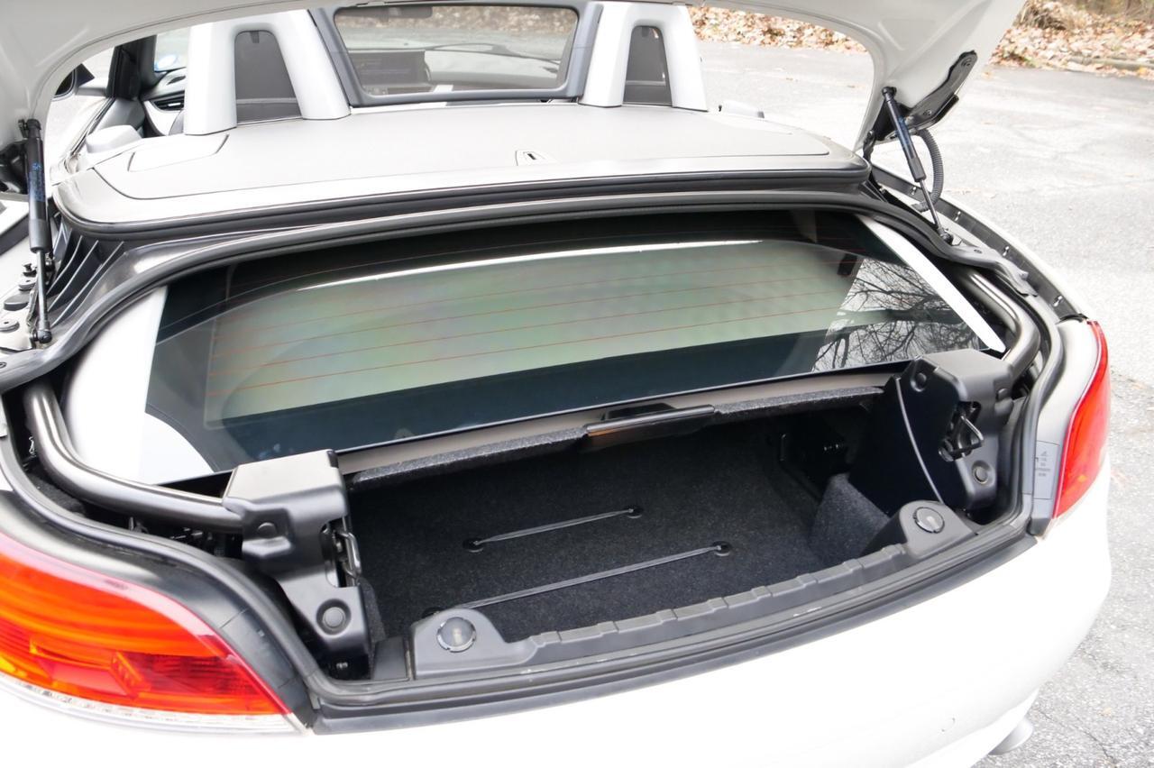 2012 BMW Z4 Roadster sDrive35i / Sport Package / Heated Seats! Lincolnton NC