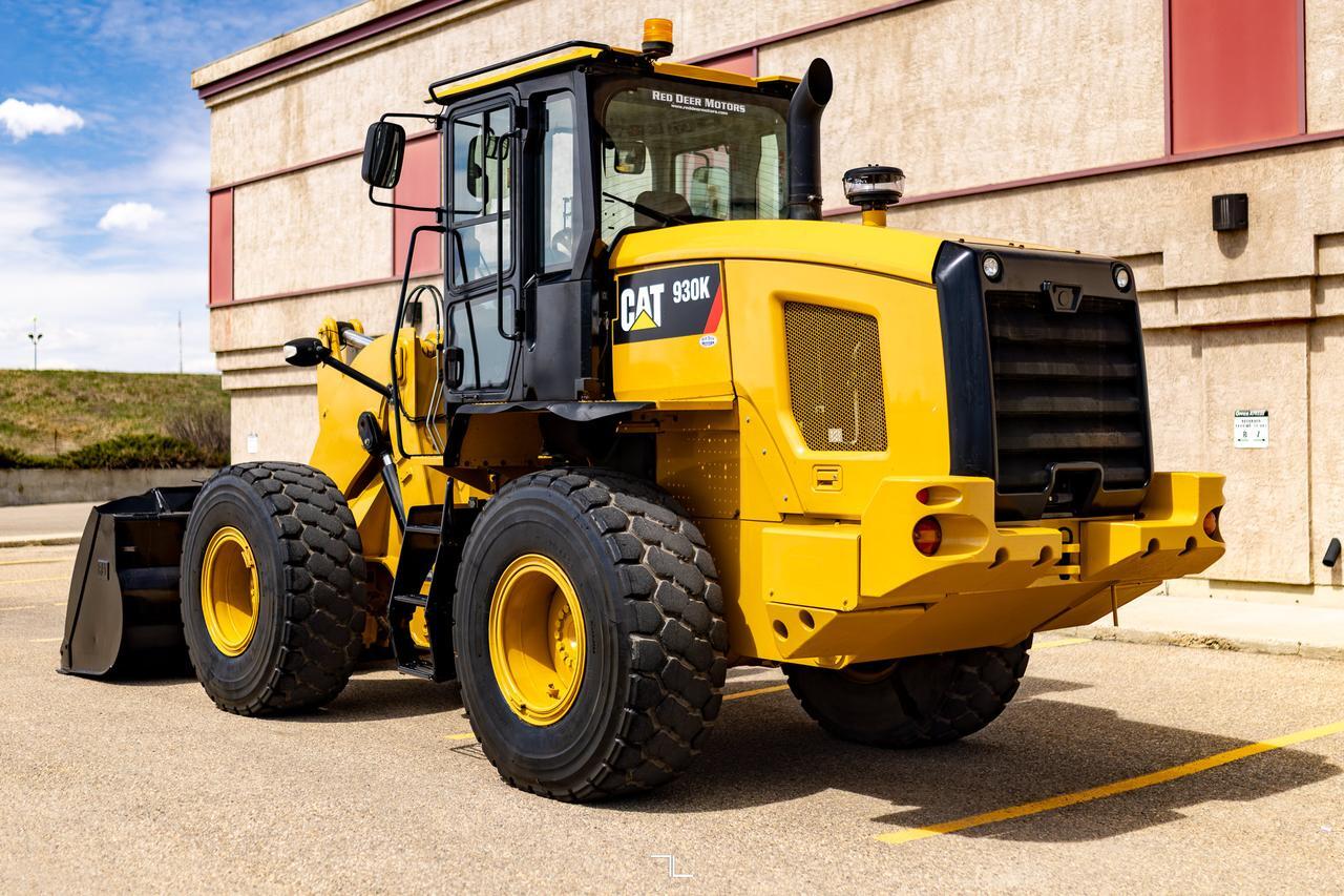 2012 CAT 930K Wheel Loader 4WD Bucket Diesel Automatic Red Deer AB