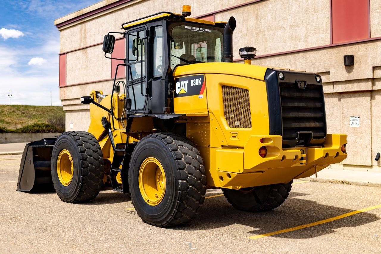 2012 CAT 930K Wheel Loader 4WD Bucket Diesel Automatic Red Deer AB
