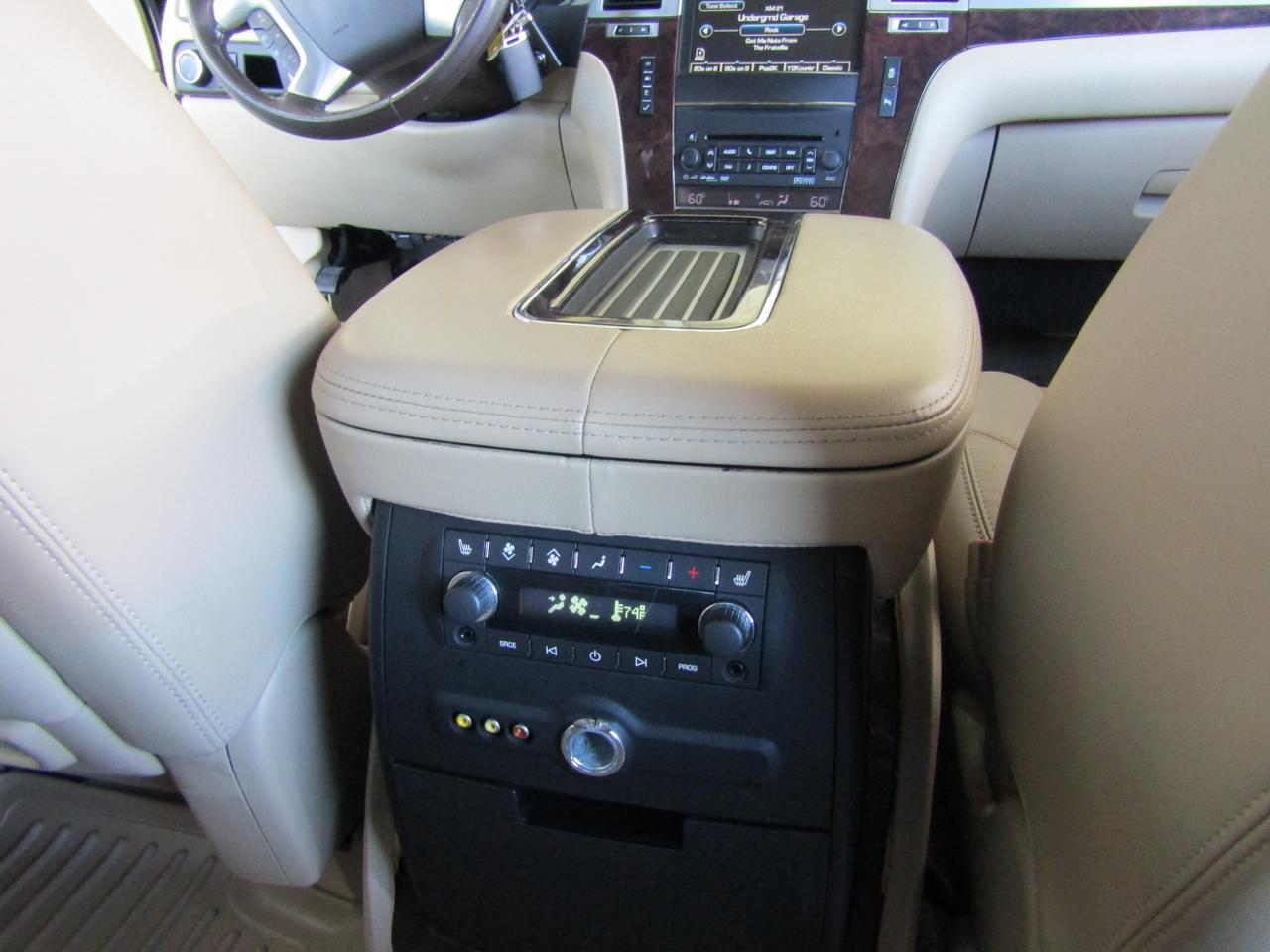 2012 Cadillac Escalade AWD 4dr Luxury Grand Prairie TX