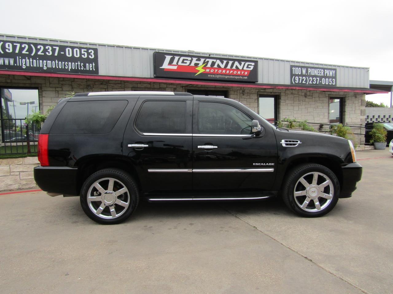2012 Cadillac Escalade AWD 4dr Luxury Grand Prairie TX