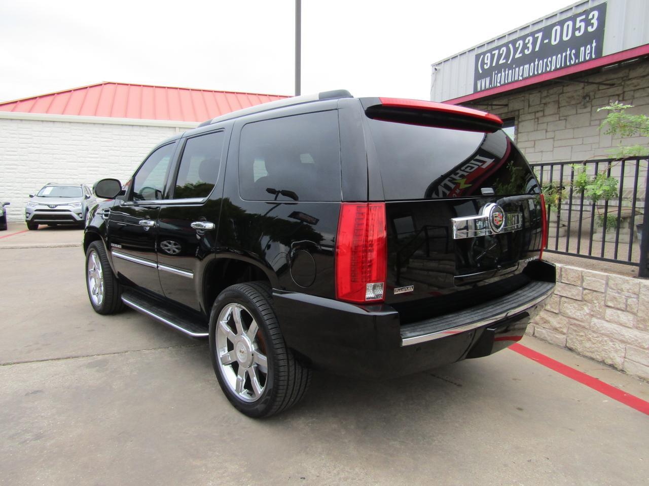 2012 Cadillac Escalade AWD 4dr Luxury Grand Prairie TX