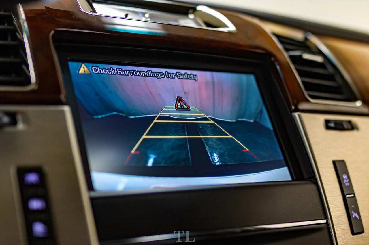 2012 Cadillac Escalade AWD Platinum Leather Roof Nav Red Deer AB