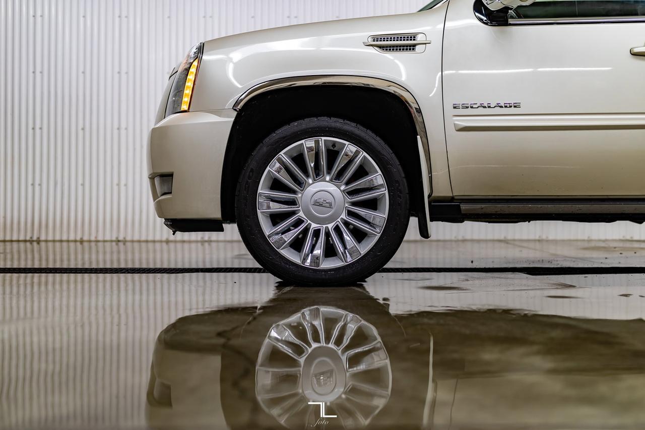 2012 Cadillac Escalade AWD Premium Leather Roof Nav DVD Red Deer AB