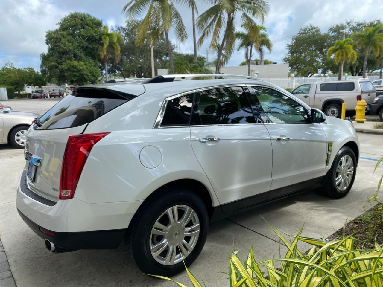 2012 Cadillac SRX Luxury Collection LOW MILES 44,412 AWD Pompano Beach FL