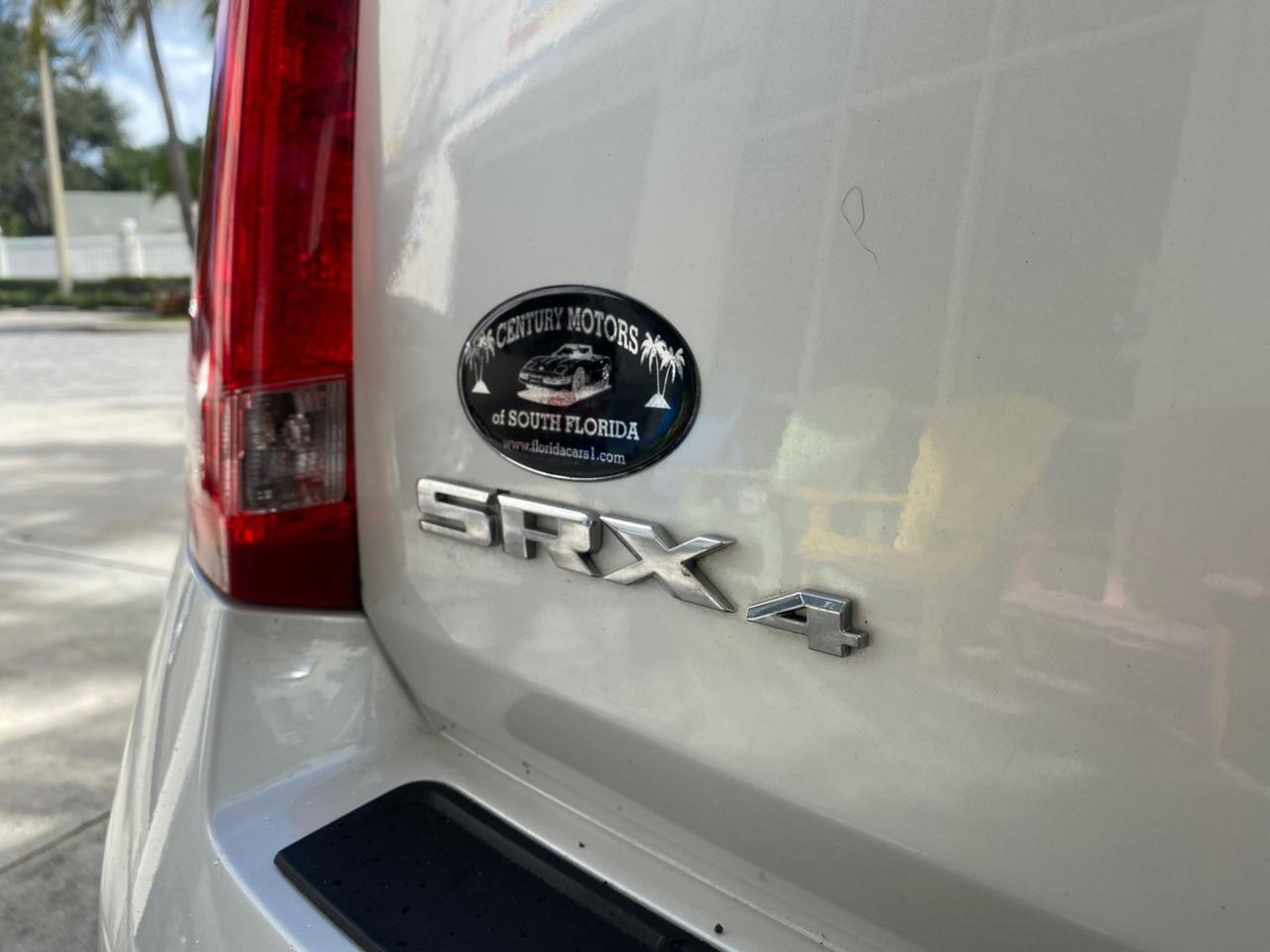 2012 Cadillac SRX Luxury Collection LOW MILES 44,412 AWD Pompano Beach FL