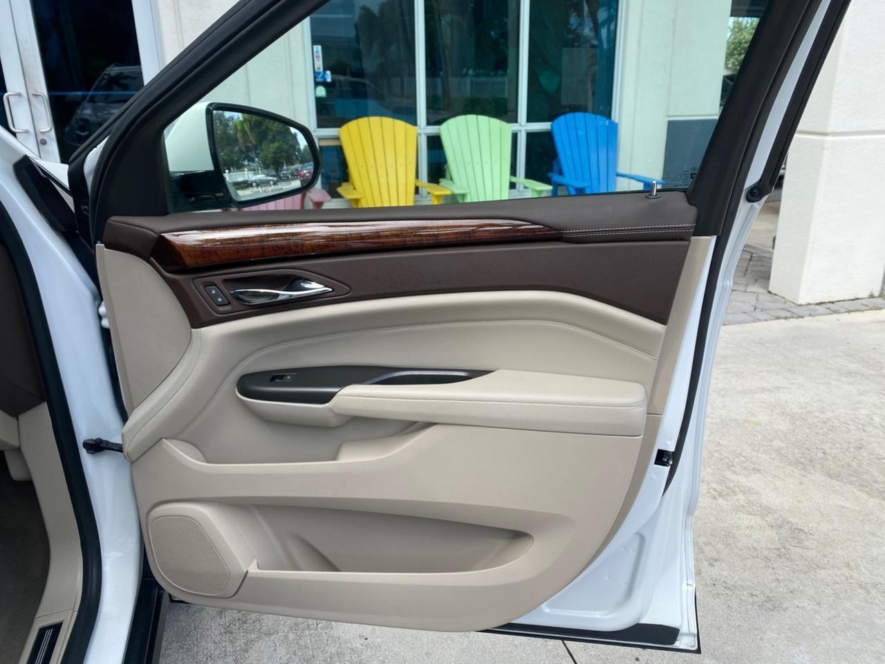 2012 Cadillac SRX Luxury Collection LOW MILES 44,412 AWD Pompano Beach FL
