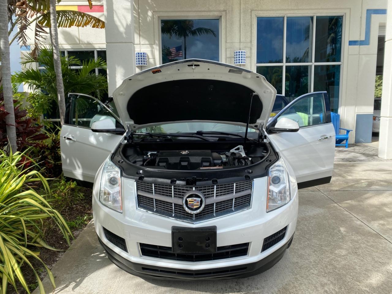2012 Cadillac SRX Luxury Collection LOW MILES 44,412 AWD Pompano Beach FL