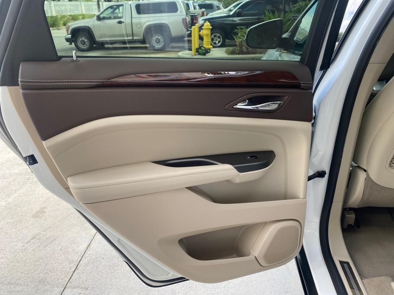 2012 Cadillac SRX Luxury Collection LOW MILES 44,412 AWD Pompano Beach FL