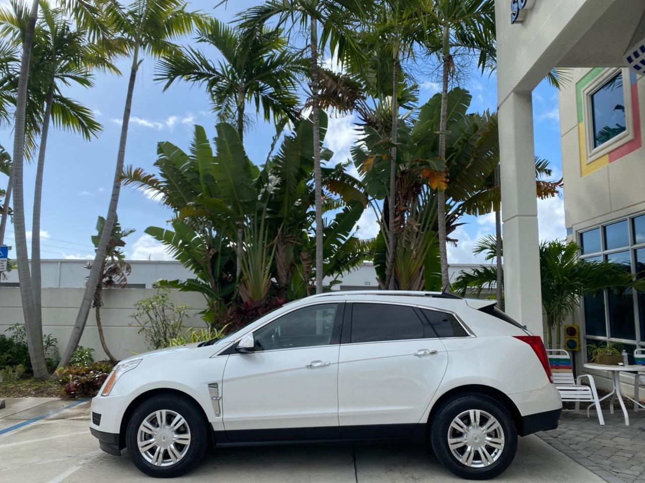 2012 Cadillac SRX Luxury Collection LOW MILES 44,412 AWD Pompano Beach FL