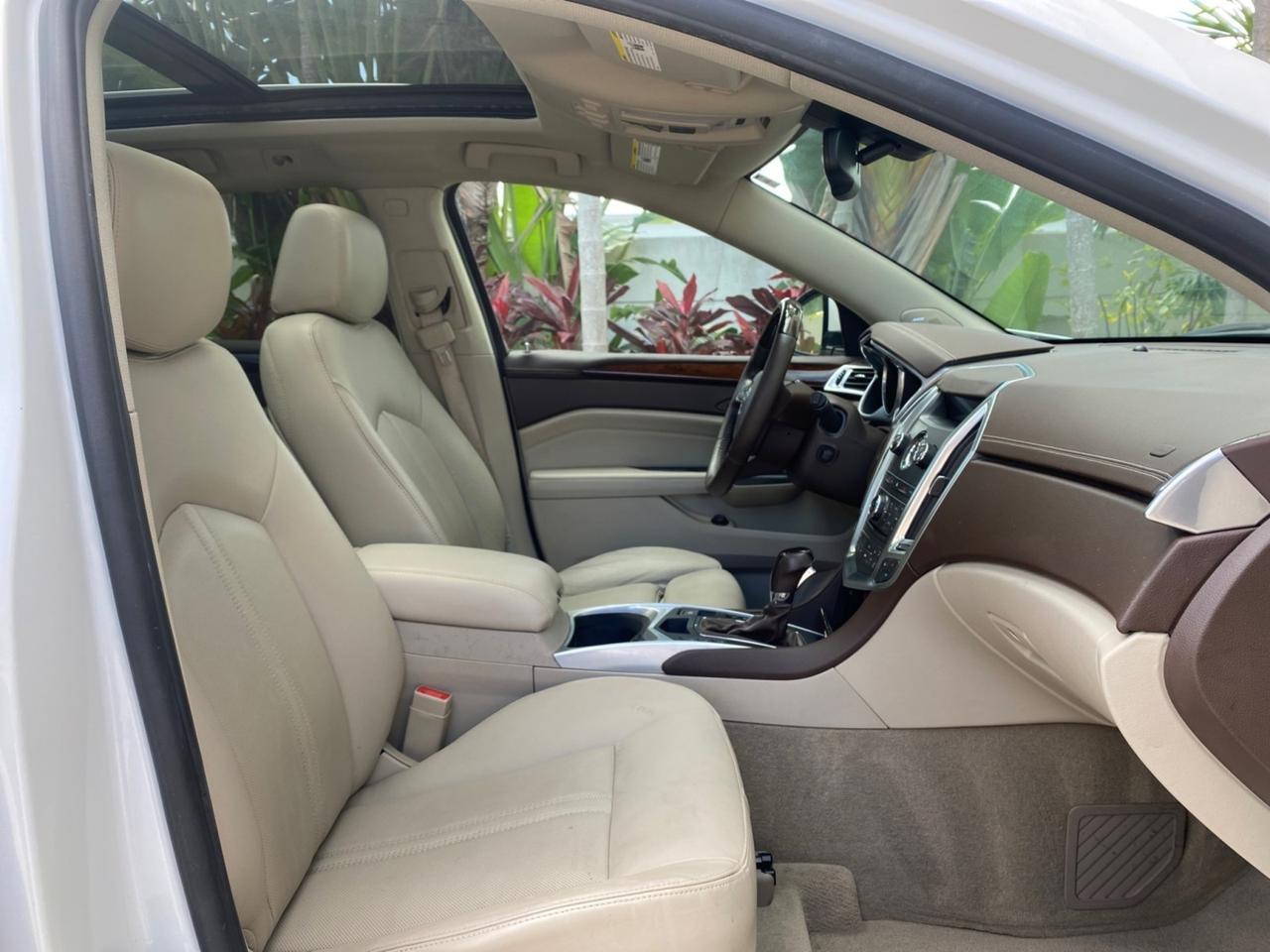2012 Cadillac SRX Luxury Collection LOW MILES 44,412 AWD Pompano Beach FL