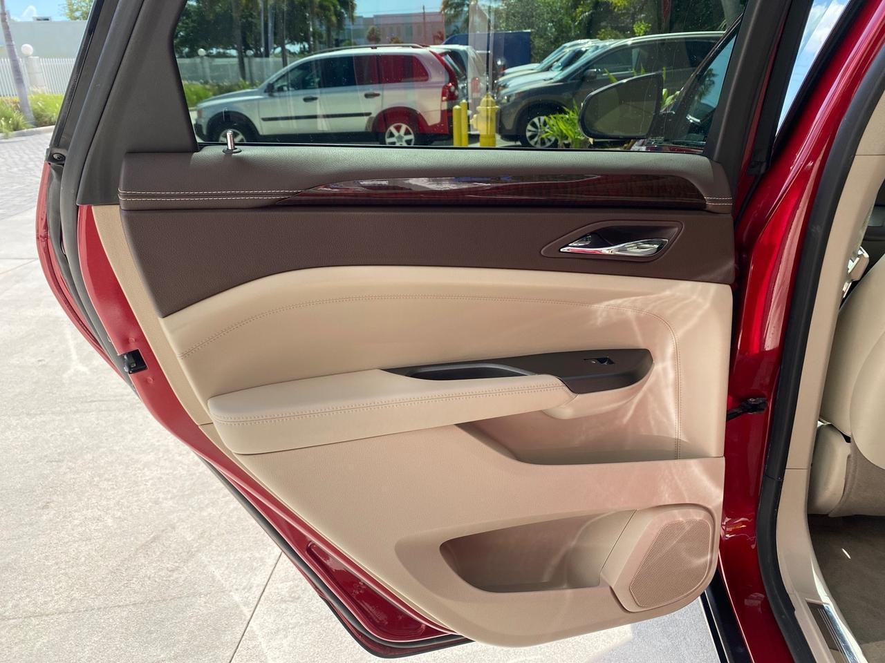 2012 Cadillac SRX Performance Collection LOW MILES 34,731 Pompano Beach FL