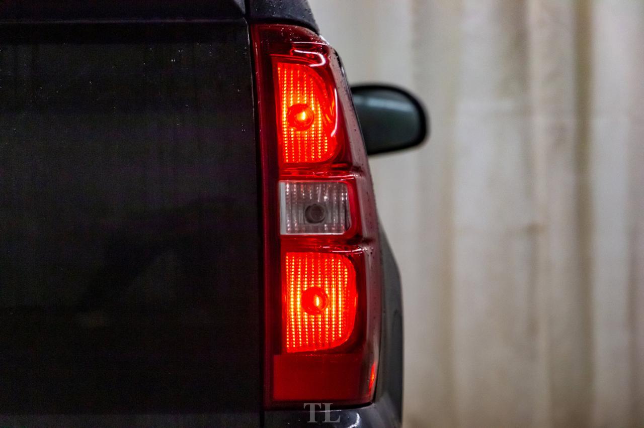 2012 Chevrolet Avalanche 4x4 Crew Cab LT Red Deer AB