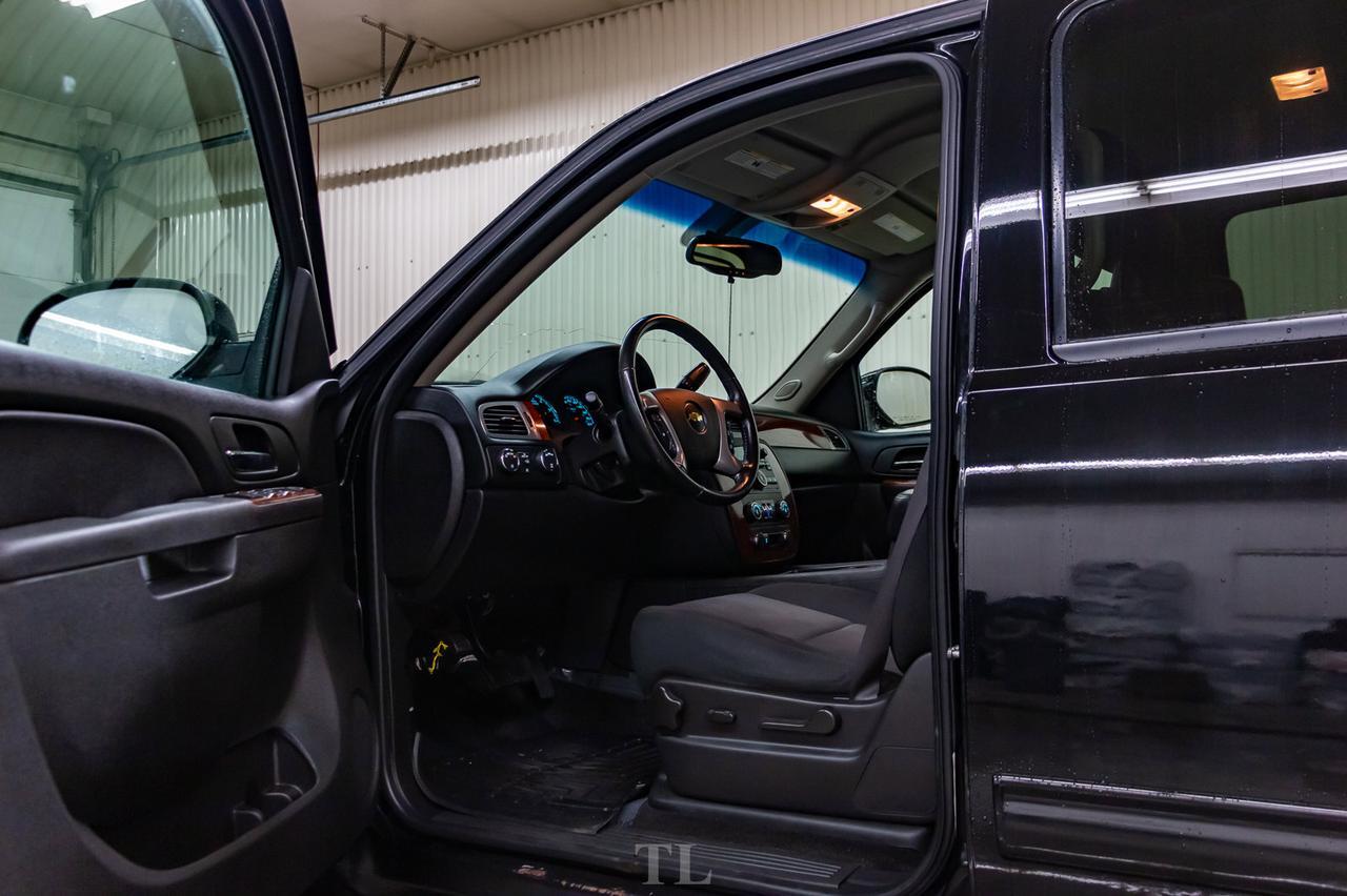 2012 Chevrolet Avalanche 4x4 Crew Cab LT Red Deer AB