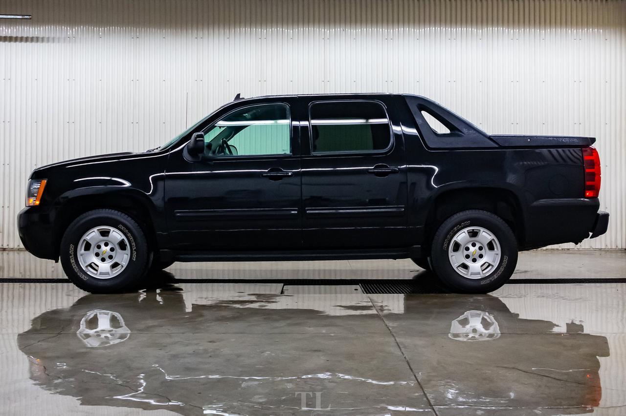 2012 Chevrolet Avalanche 4x4 Crew Cab LT Red Deer AB